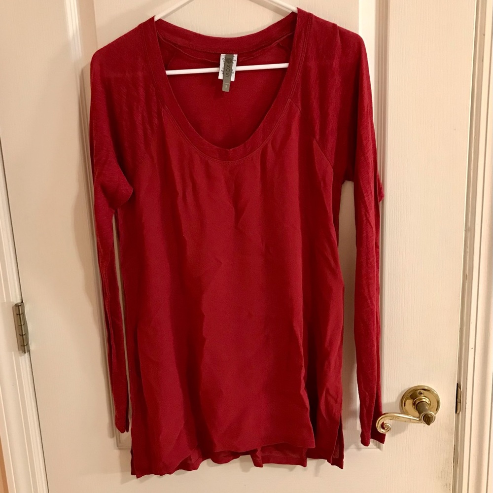 XCVI Lovisa Mixed Tee S (4-6) red sheer mesh pullover tunic top